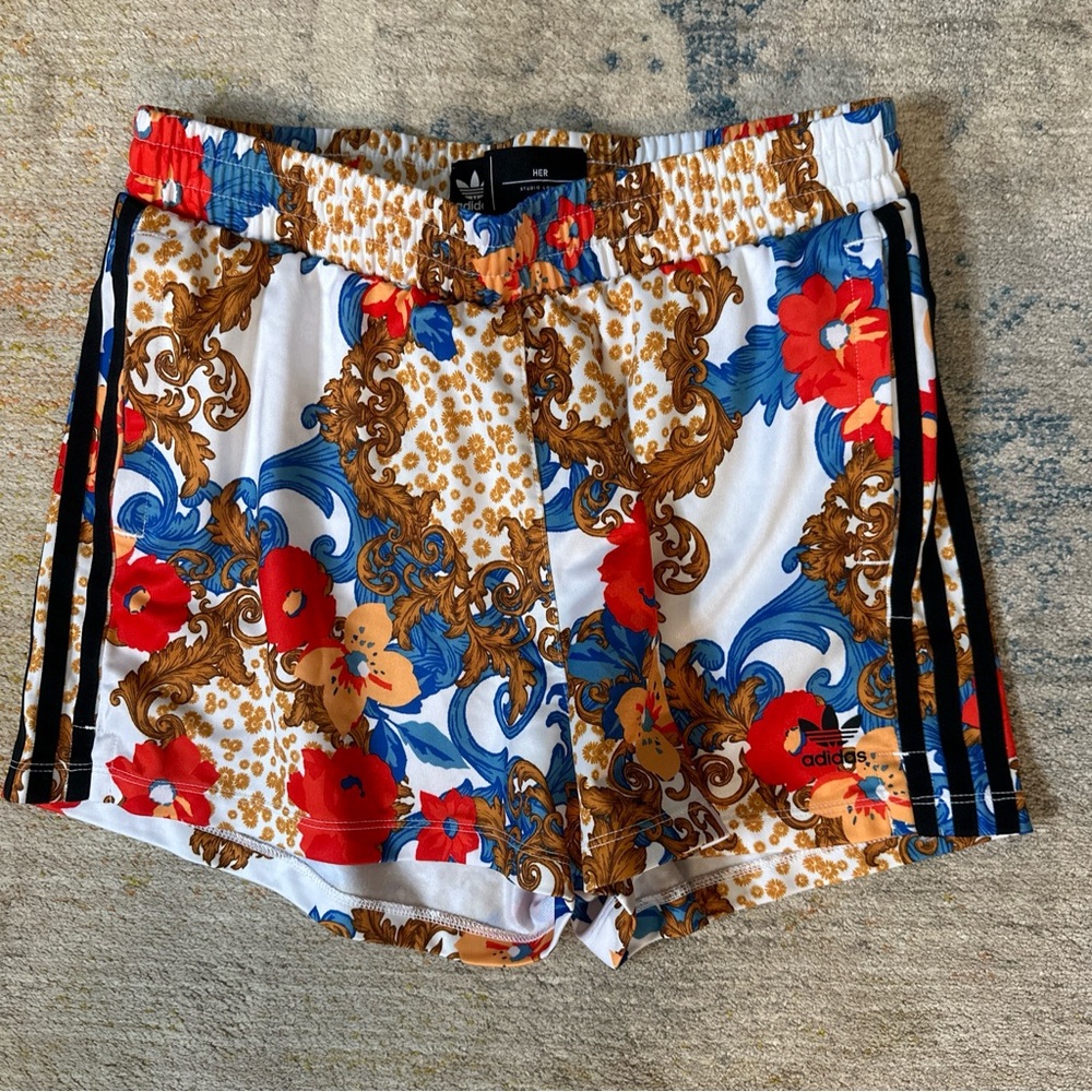 Adidas HER Studio London Colorful Floral Shorts Women’s Size Medium